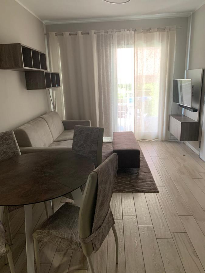 Casa Eva Con Piscina Privata Apartment Moniga del Garda Luaran gambar